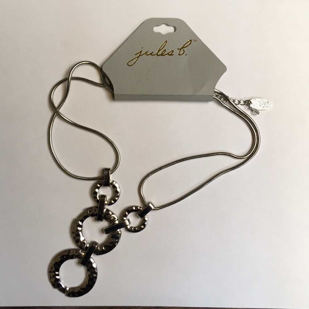 🔥Jules B Silver Necklace